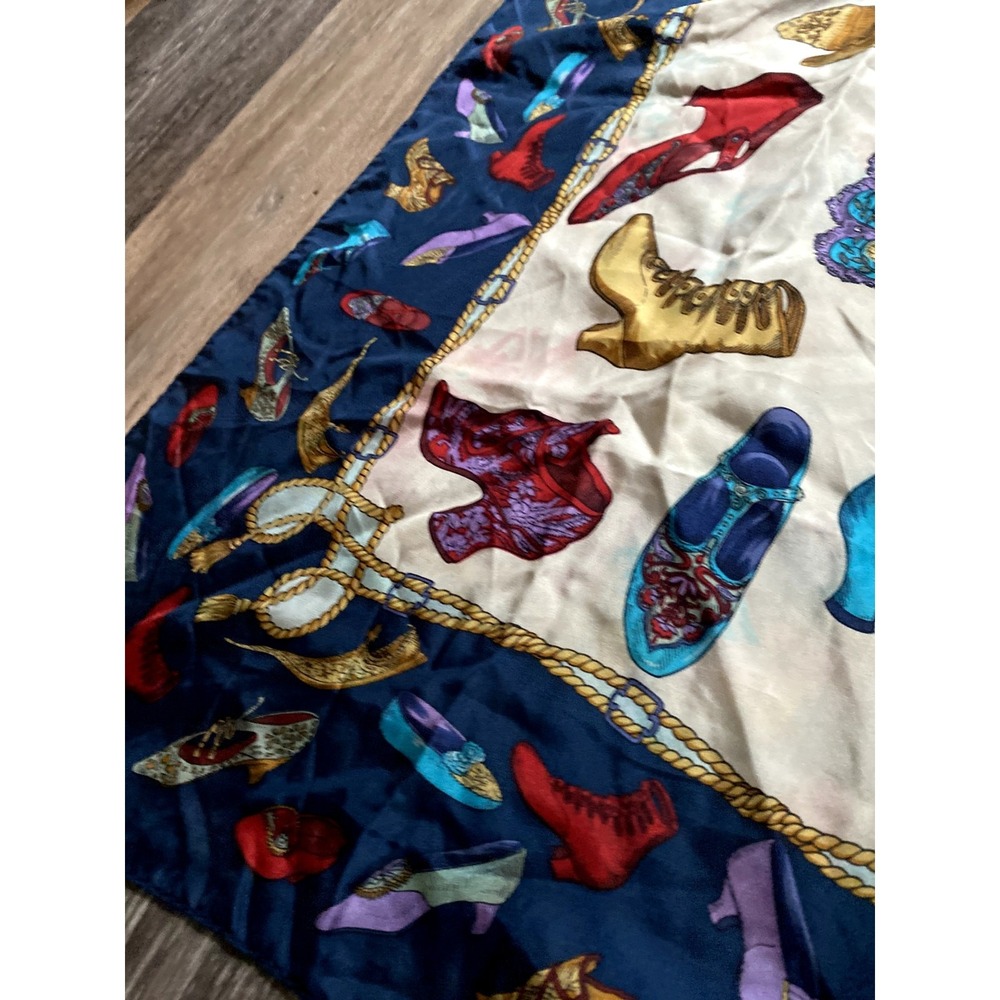 Vintage Museum of Fine Arts Boston Silk Scarf Victorian Blue Square Diva Femme - Picture 6 of 8